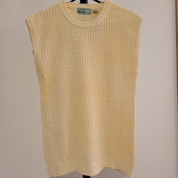 Willow Sweaters - VINTAGE Cable Knit Cream Sweater Vest Women's Medium